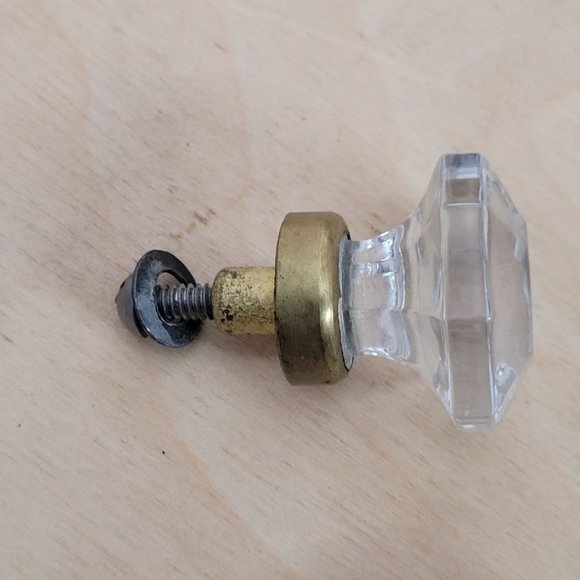 Single Vintage Drawer Pull Heavy Solid Glass Faceted Knob Handle Brass Mount - Picture 4 of 8